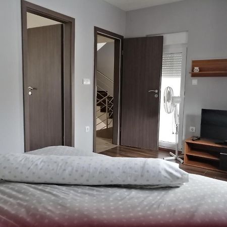 Apartments Lapaz 스베티 마르틴 나 무리 외부 사진